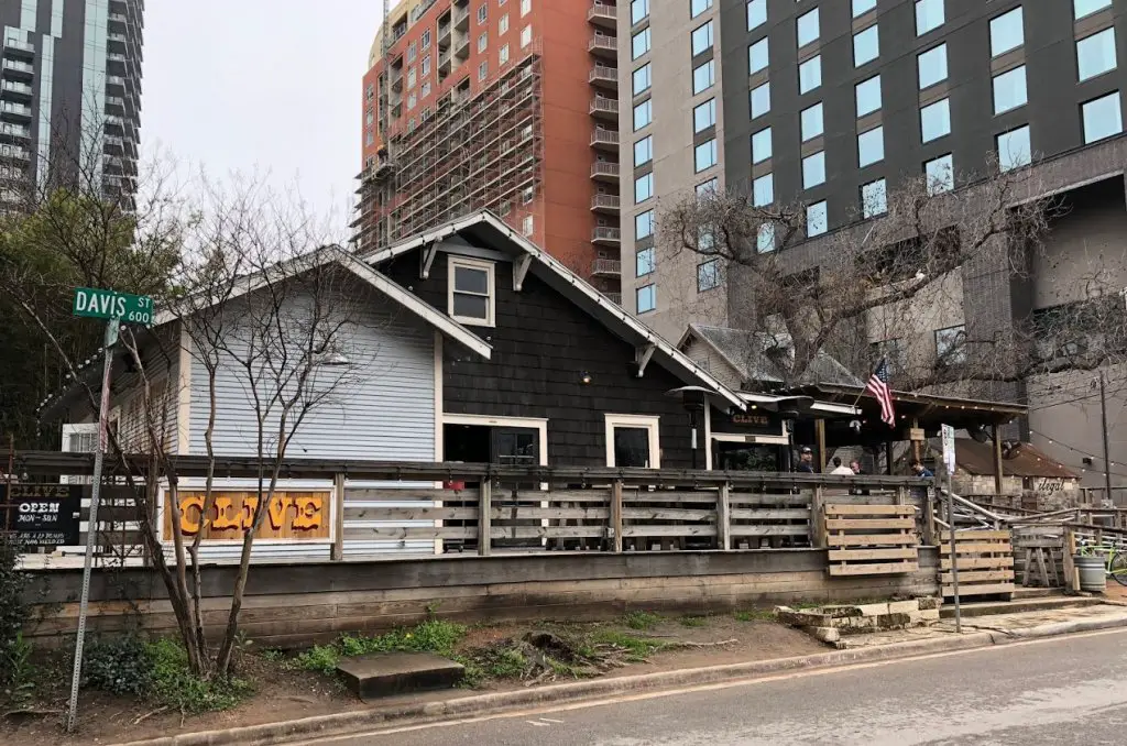 austin texas bars