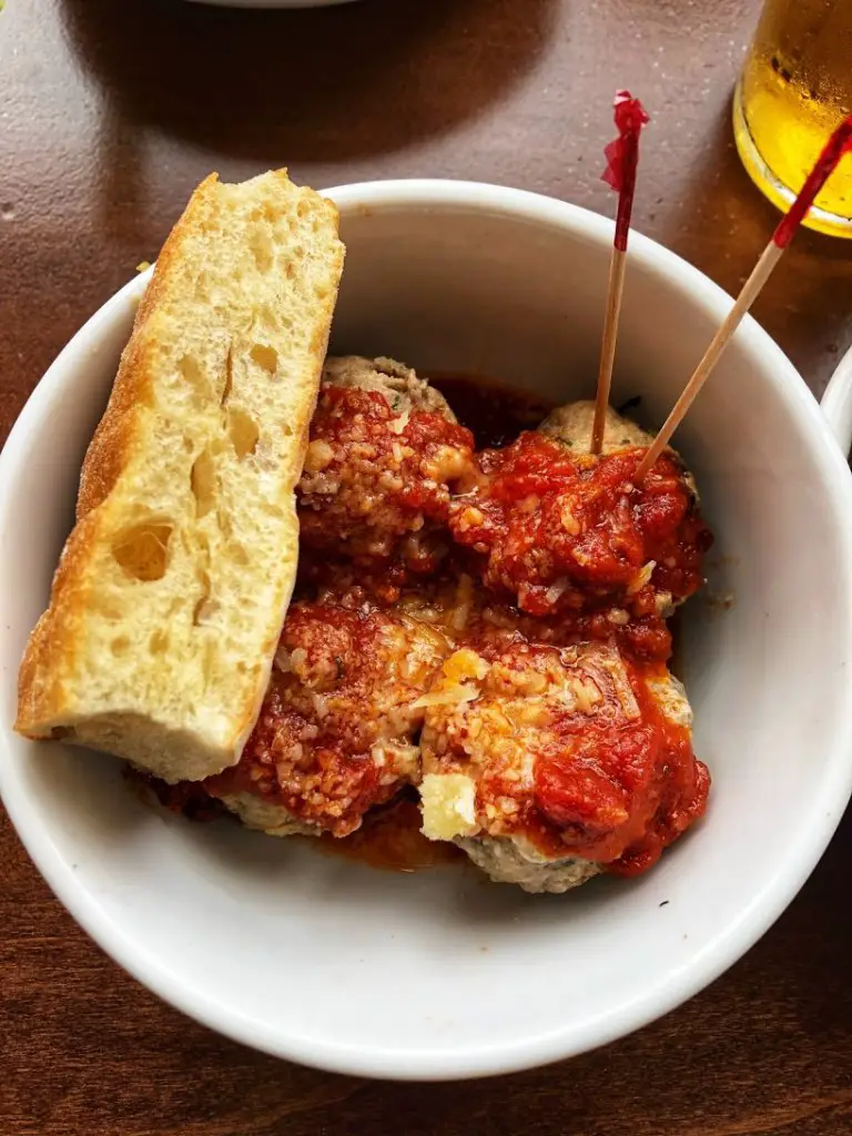 meatballs from the meatball shop dc and bread