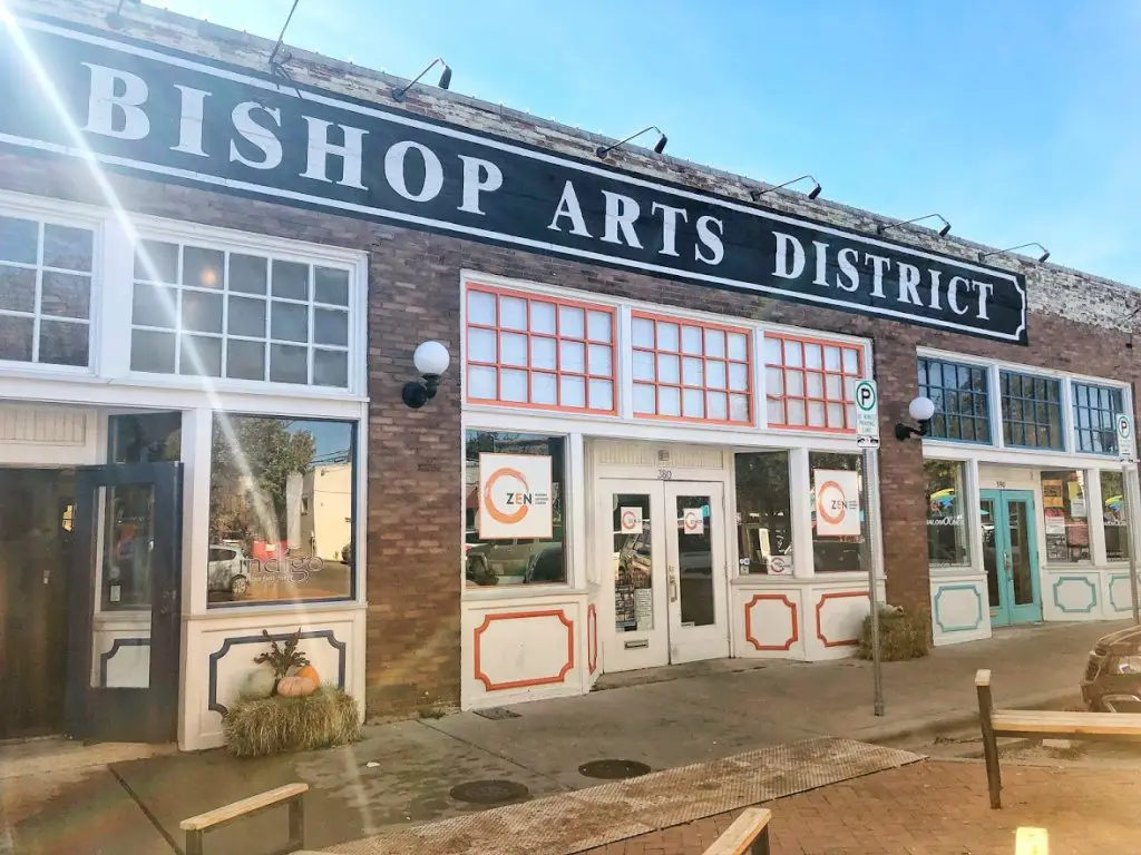 bishop arts district sign