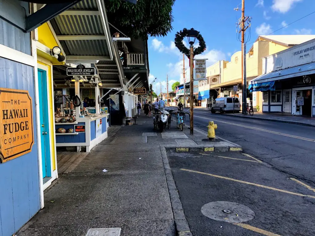 downtown lahaina front st. maui