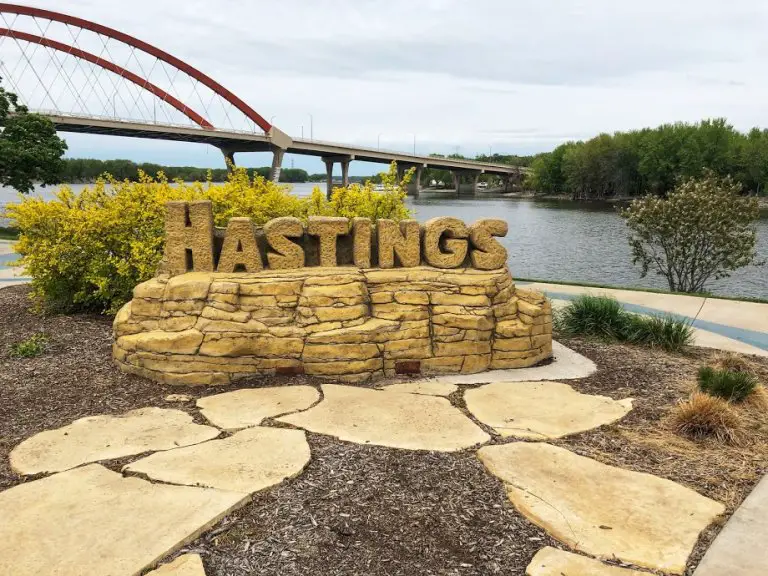MN Day Trip Hastings Minnesota Things to Do Little Blue Backpack