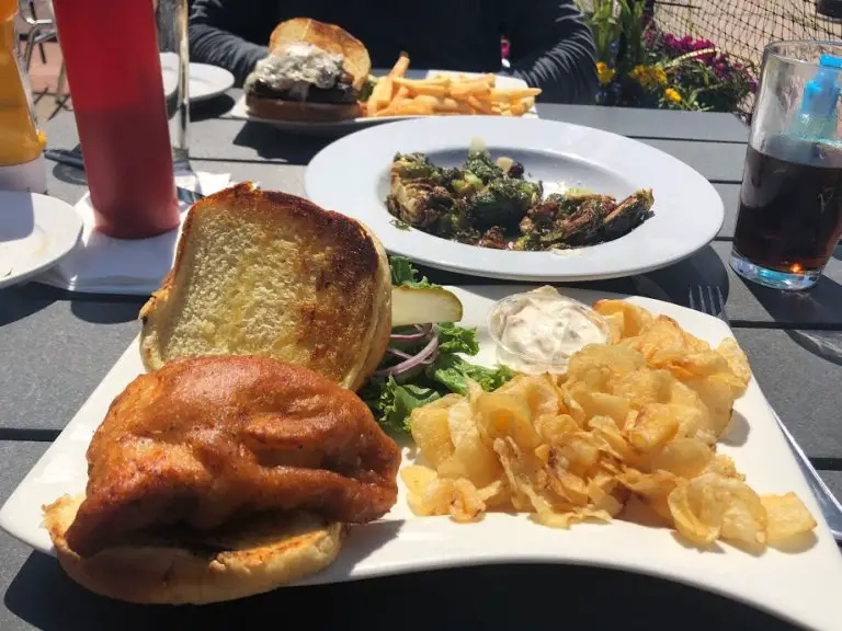 2 Days in Munising, Michigan What to See & Eat Little Blue Backpack