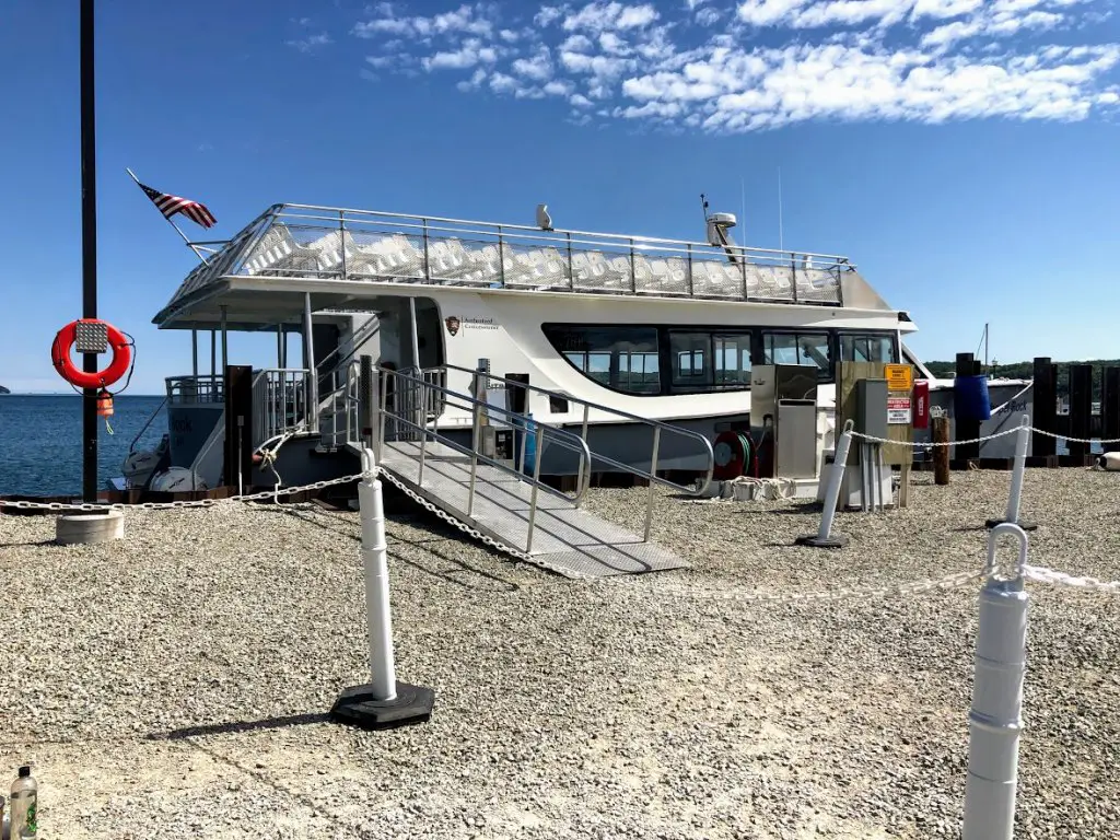 pictured rocks cruises