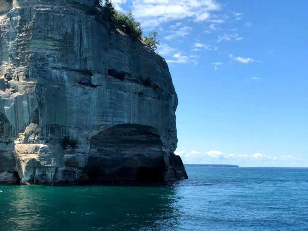 munising michigan pictured rocks