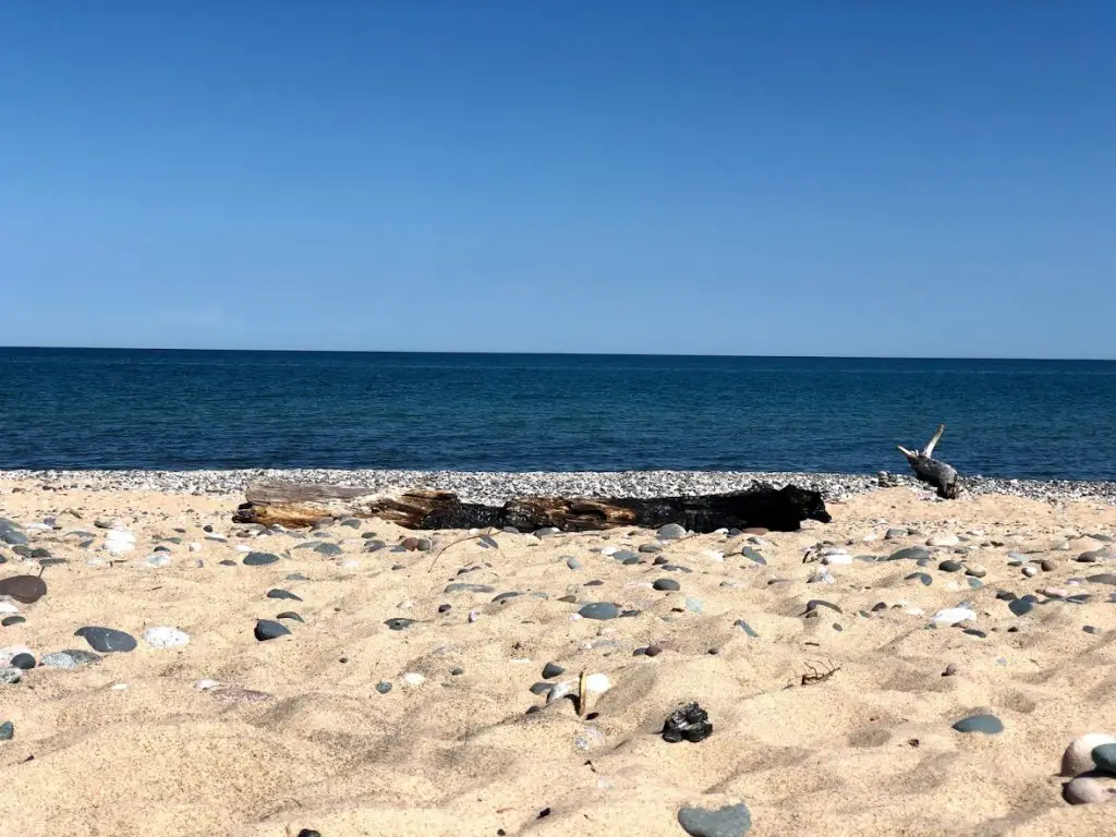 agate beach grand marais