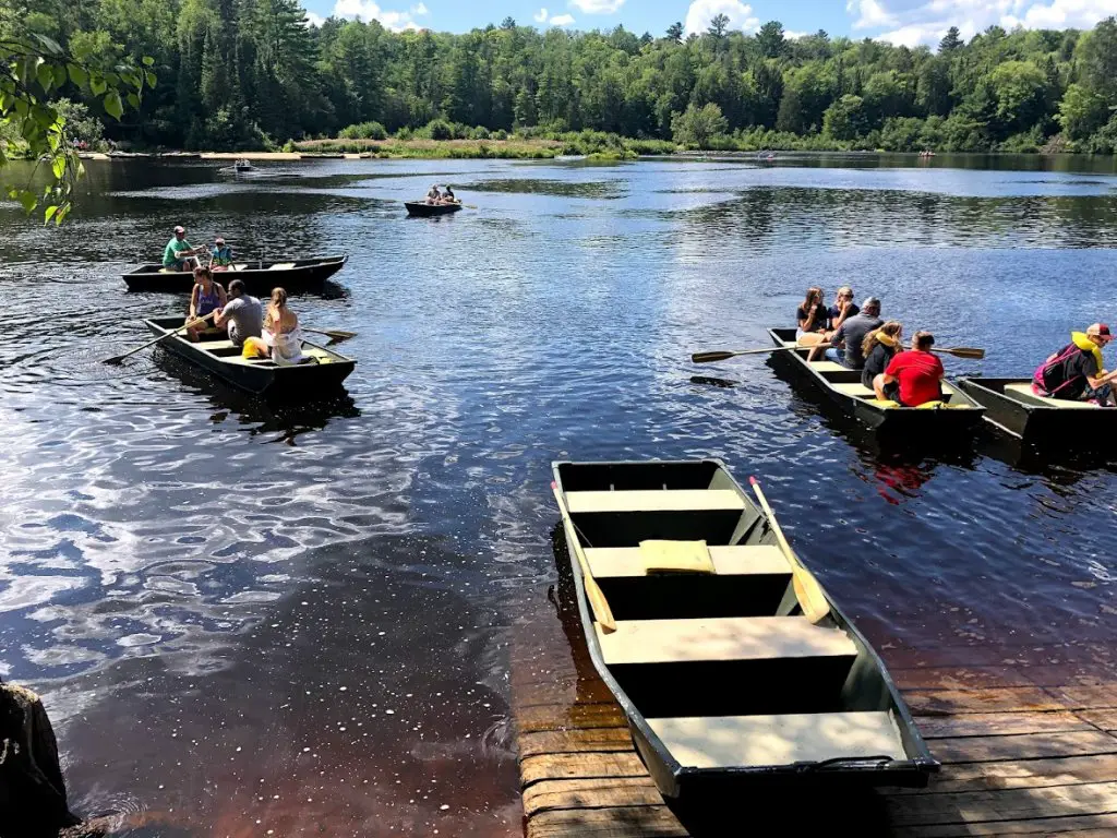 roawboats tahquamenon falls