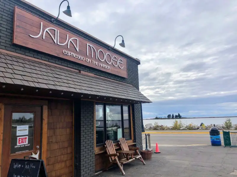 North Shore Minnesota Coffee Shops & Café's: 5+ Cozy Stops - Little Blue Backpack