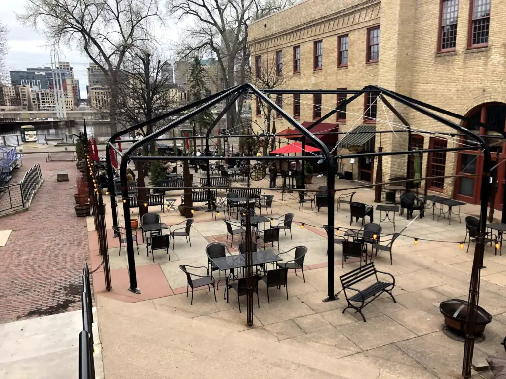 aster cafe minneapolis outdoor patio