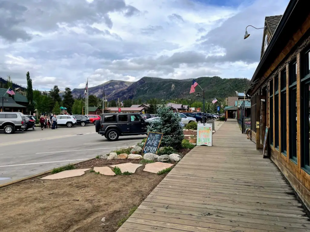 downtown grand lake colorado