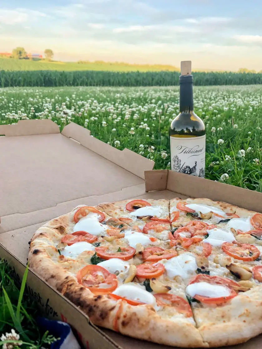The Best Pizza Farms in Minnesota and Wisconsin Little Blue Backpack