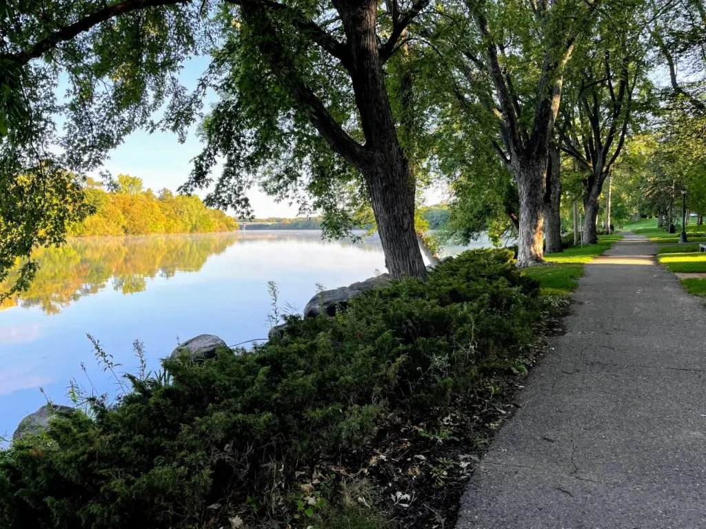 munsinger gardens in st cloud minnesota