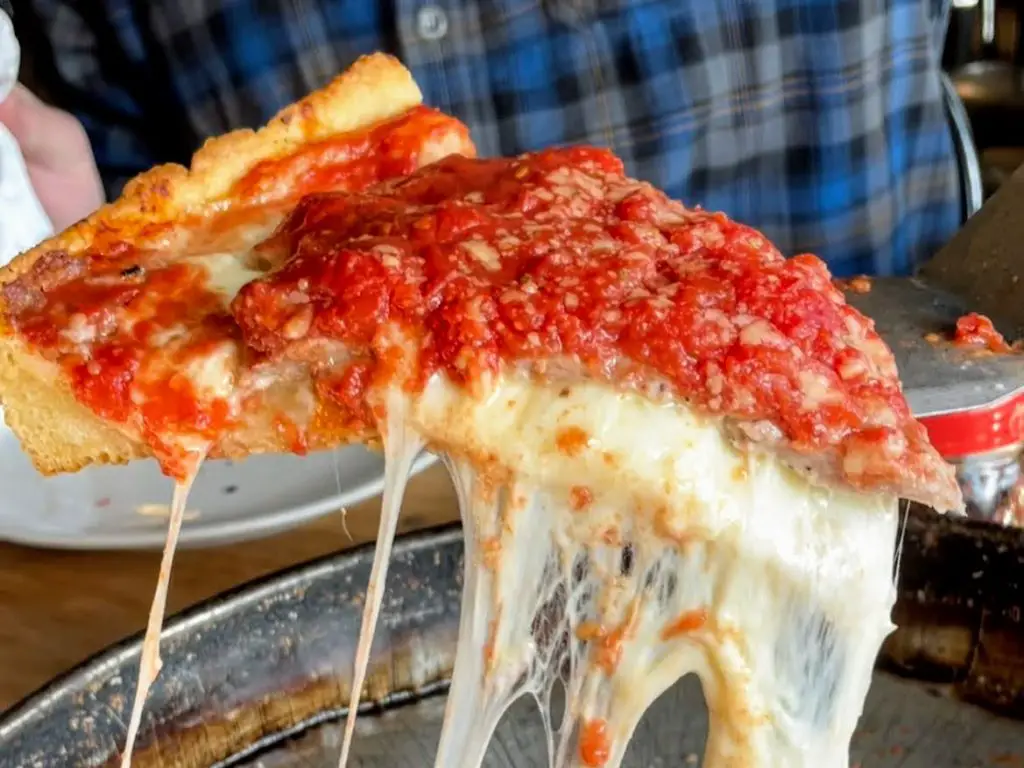 the best bars in lincoln park with pizza