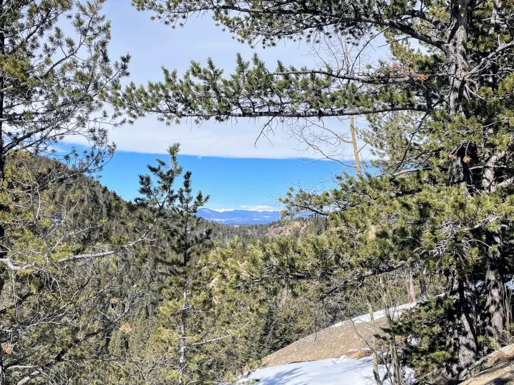 views on raspberry mountain trail