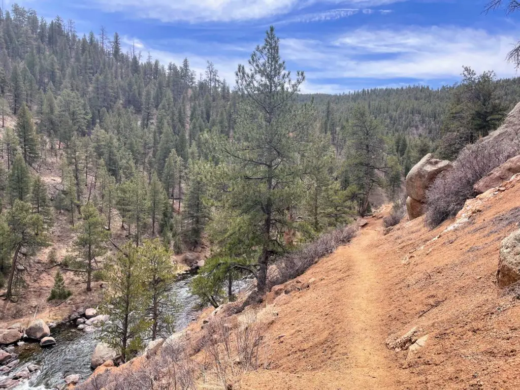 hiking in colorado