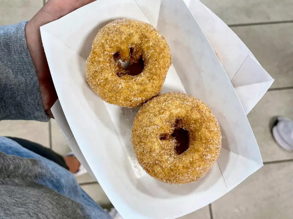 pikes peaks donuts