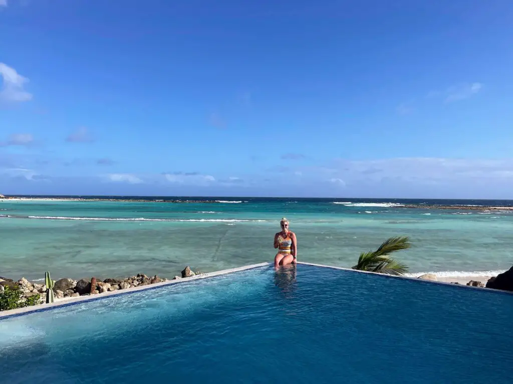 rum reef infinity pool aruba vacation