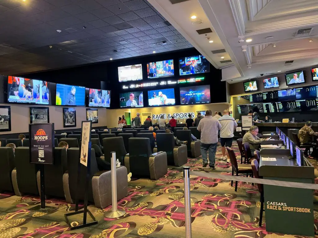 Las Vegas Sportsbooks  Live Sports Betting & Venues