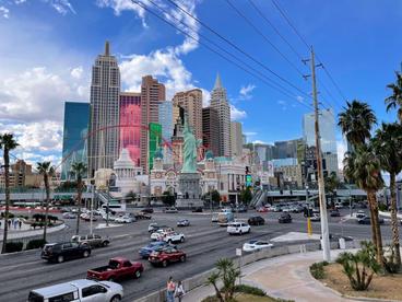 Big Apple Coaster at New York in Las Vegas - Experience Heart-Stopping  Speeds and Views on This Iconic Roller Coaster - Go Guides