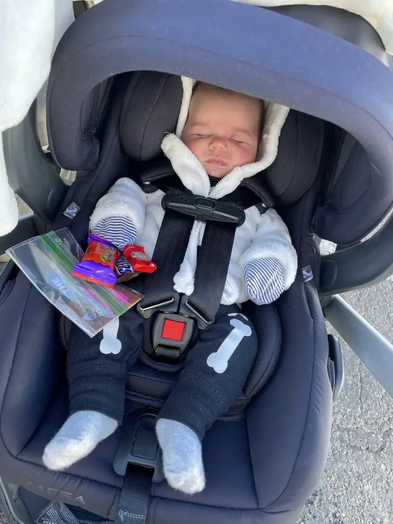 car travel with baby checklist